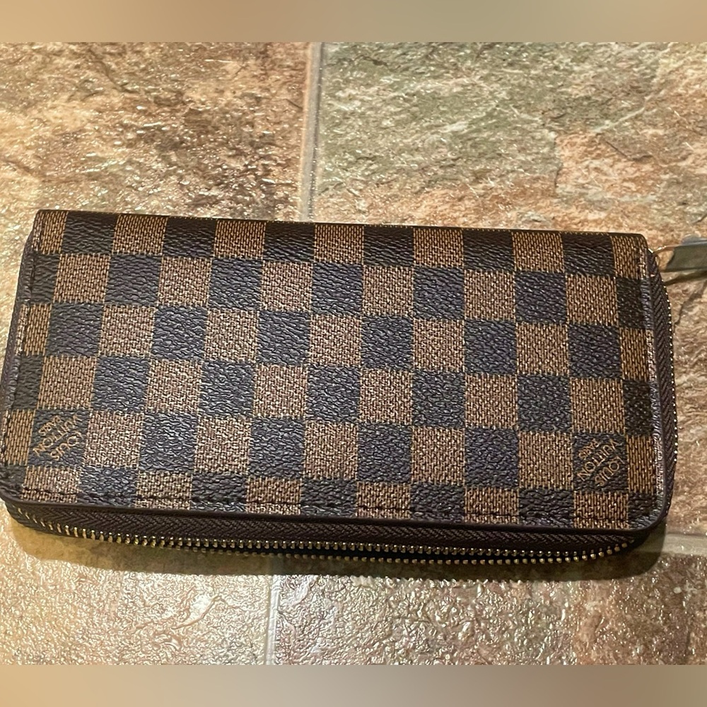 Damierr long wallet logo long wallet to match your bag our purse 🔥🔥🔥🔥